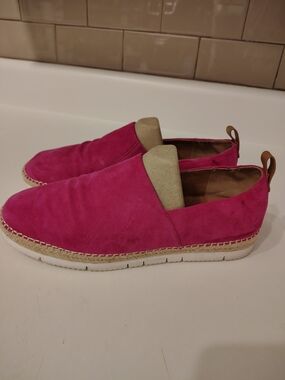 Fuchsia Gentle Souls Slip-Ons